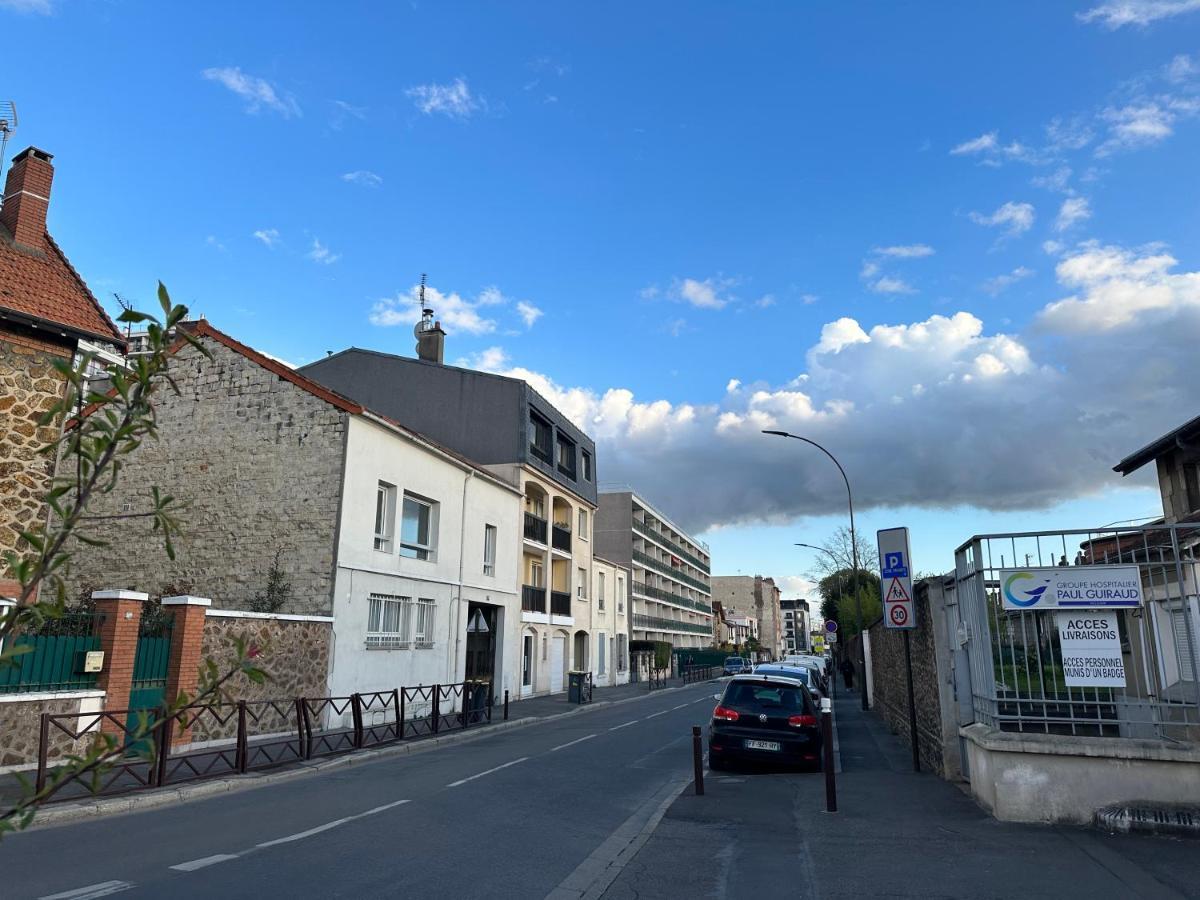 Maison De Longde-Appartement Avec 2 Chambres Villejuif Exteriör bild